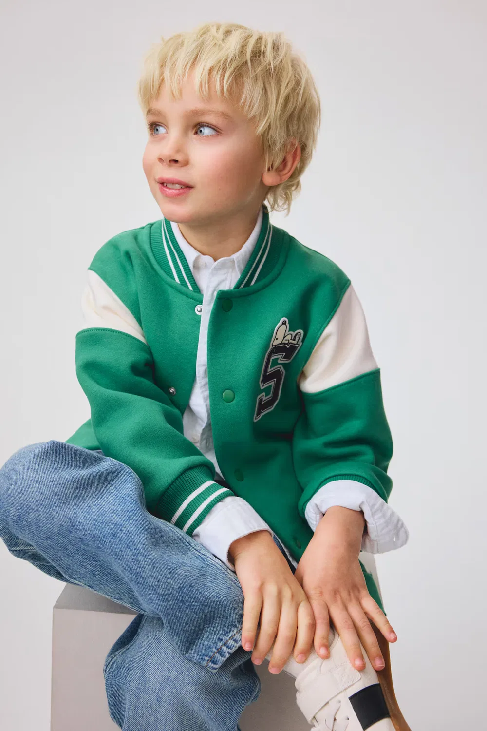 Бейсбольная куртка из ткани для толстовок H&M, Grün/Snoopy — фото 3