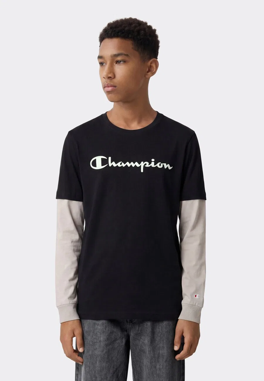 Футболка черного цвета Champion — фото 2
