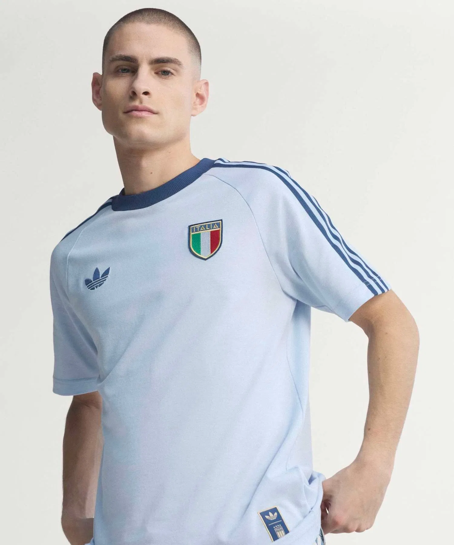 Мужская футболка adidas Italia Originals с логотипом бренда тёмно-синяя