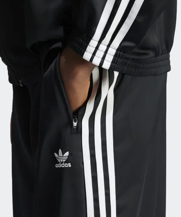 Тренировочные штаны широкие Adidas, черный, белый — фото 3