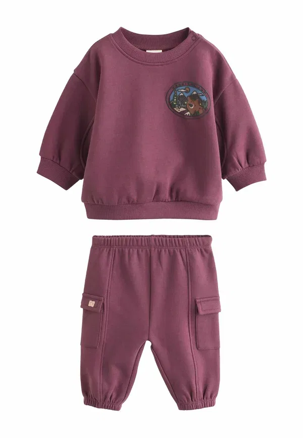 Спортивный костюм с принтом Set Next, burgundy red bear, красный