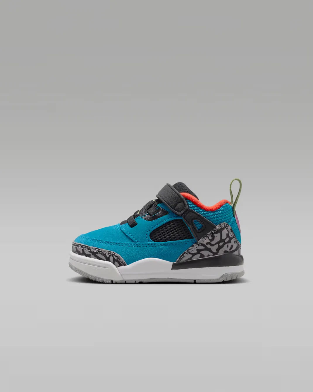Детская/подростковая обувь Jordan Spizike Low, Neo Turquoise/Light Crimson/Cosmic Fuchsia/Vivid Green