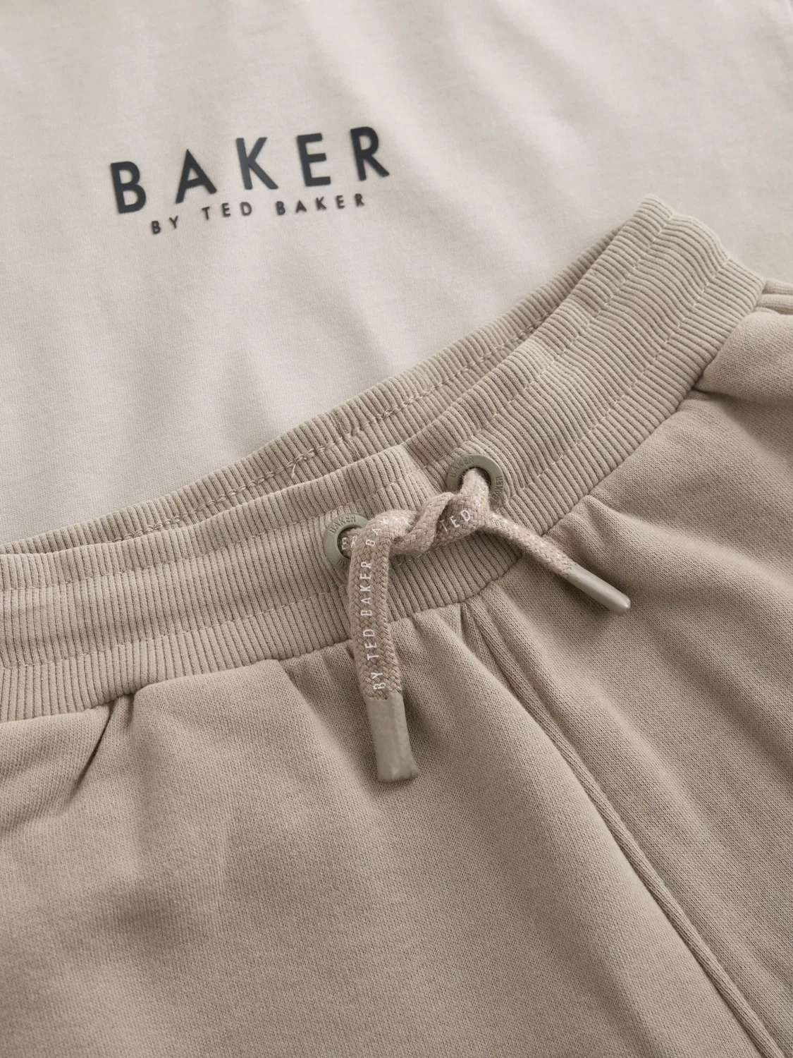 Комплект одежды Baker By Ted Baker в цветах Taupe и Stone — фото 4