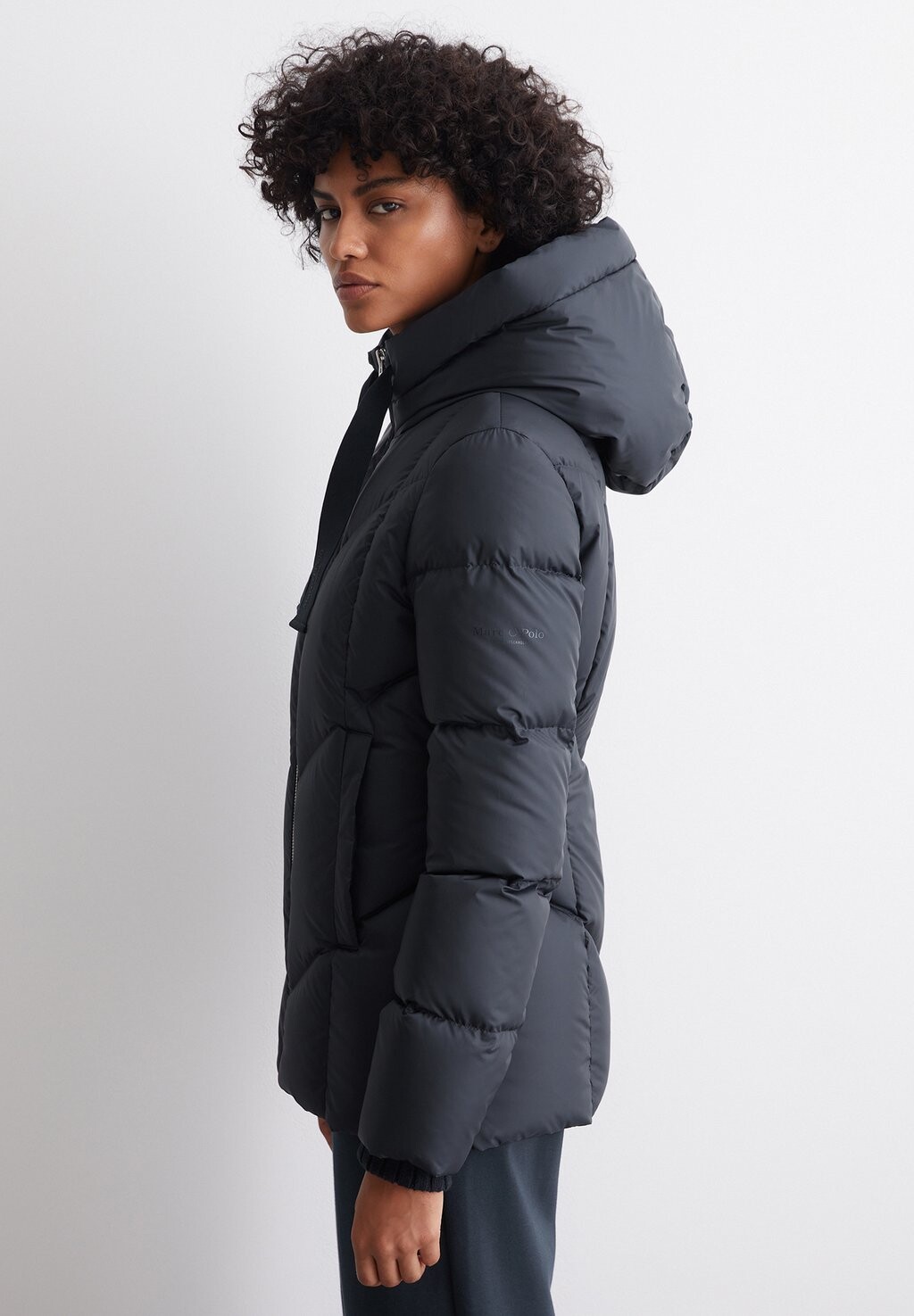 

Пуховик WITH HOOD POCKETS Marc O'Polo, темно-синий