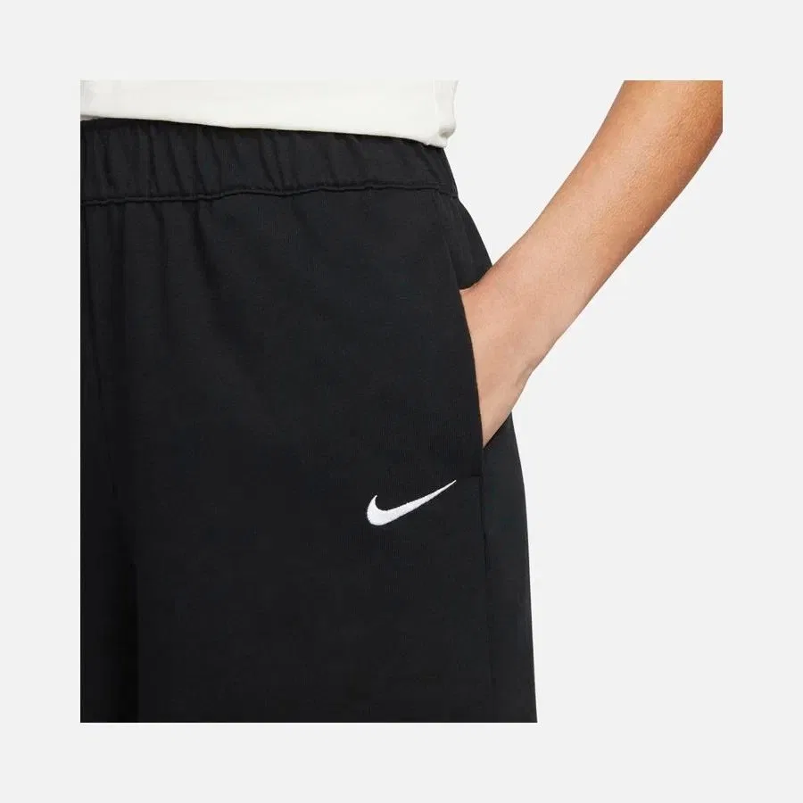 Женские спортивные шорты Nike DM6728-010, Черный — фото 3