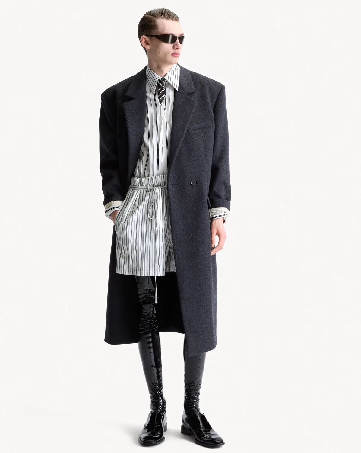 Пальто 80-х из двухстороннего ворсованного шерстяного фетра SAINT LAURENT, черный — фото 2