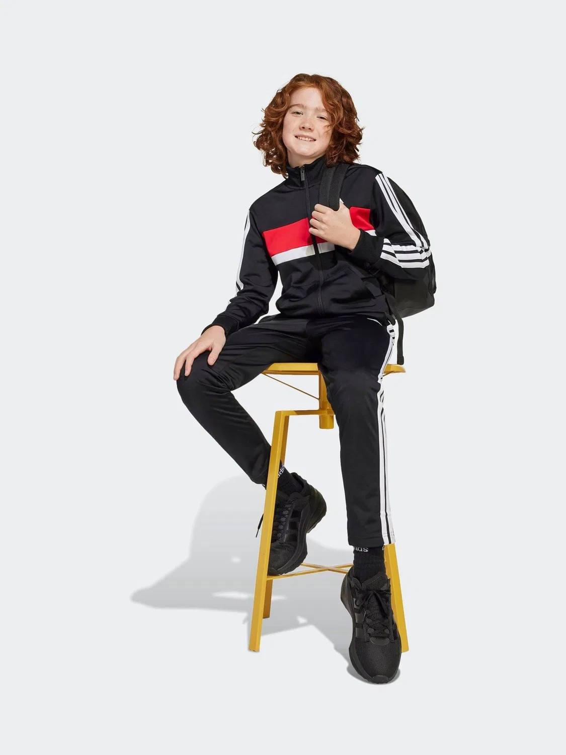 Спортивный костюм Tiberio 3-Stripes Tricot adidas, черный/красный — фото 3