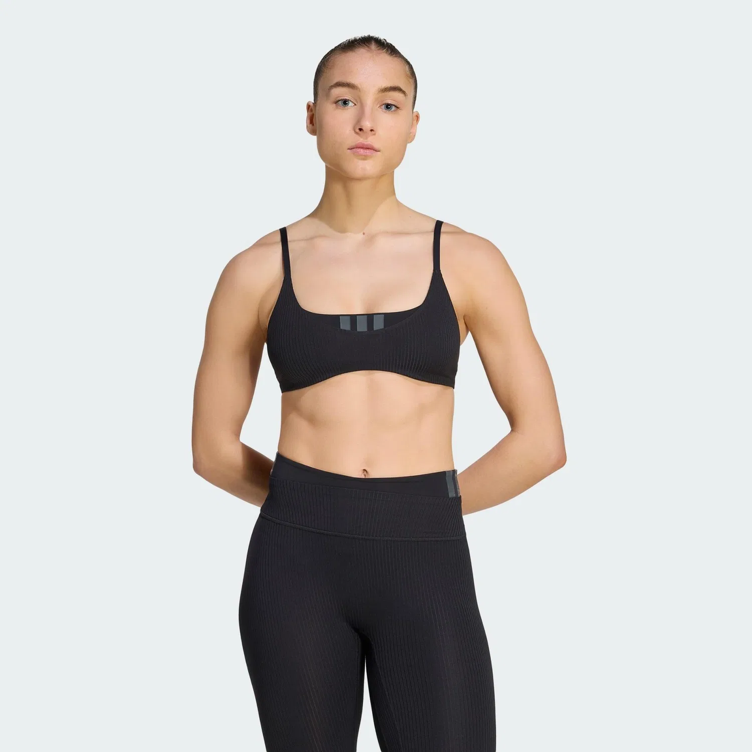 Женский спортивный бюстгальтер с легкой поддержкой All Me Adidas, Schwarz