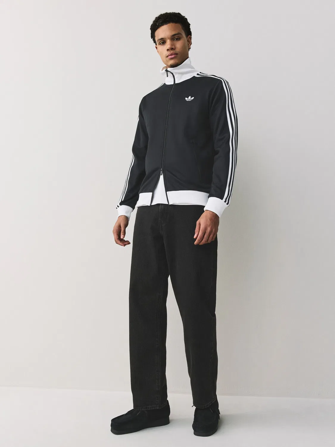 Черная классическая куртка adidas Originals — фото 2