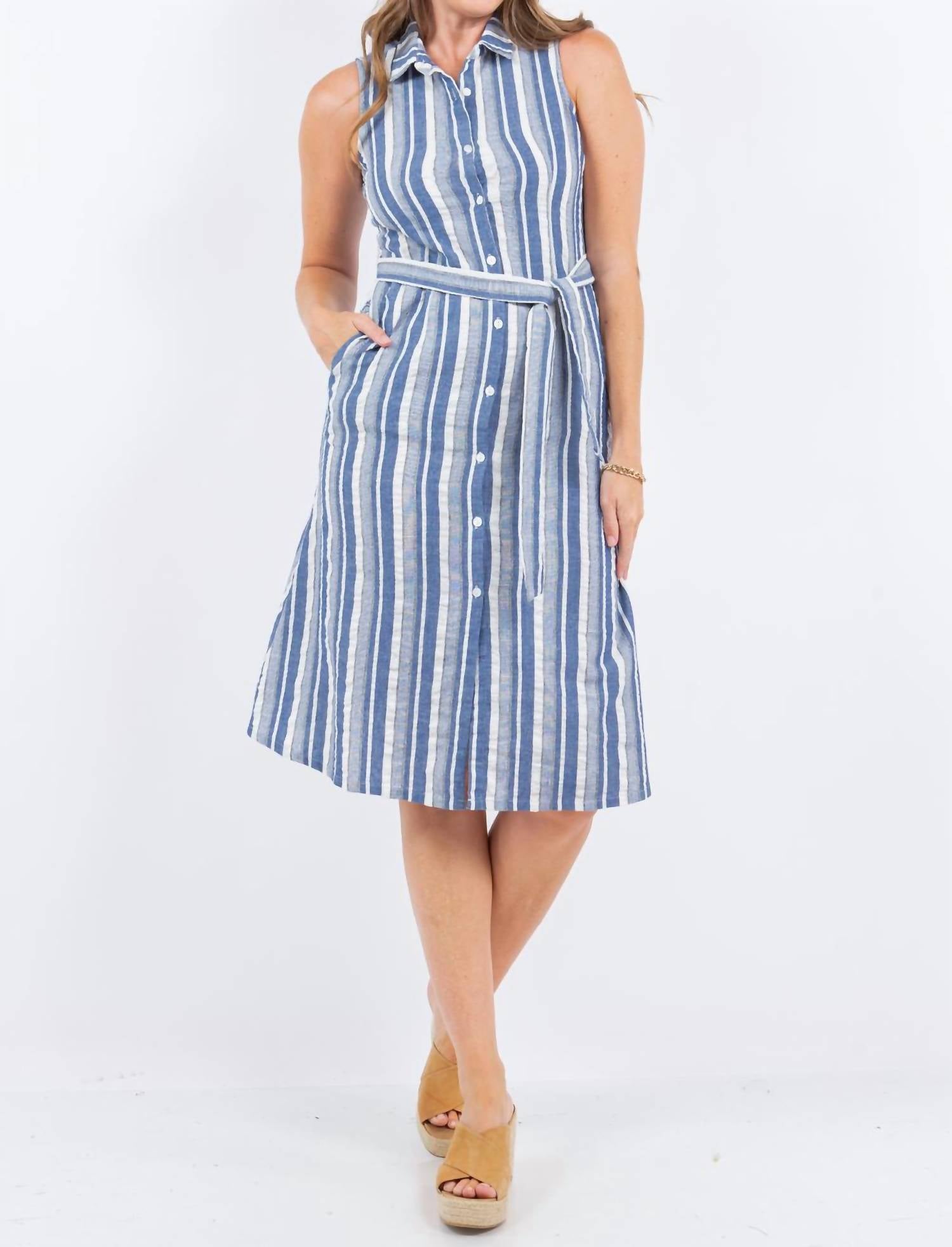 

PAPARAZZI Платье из фактурной пряжи, окрашенной в синий цвет