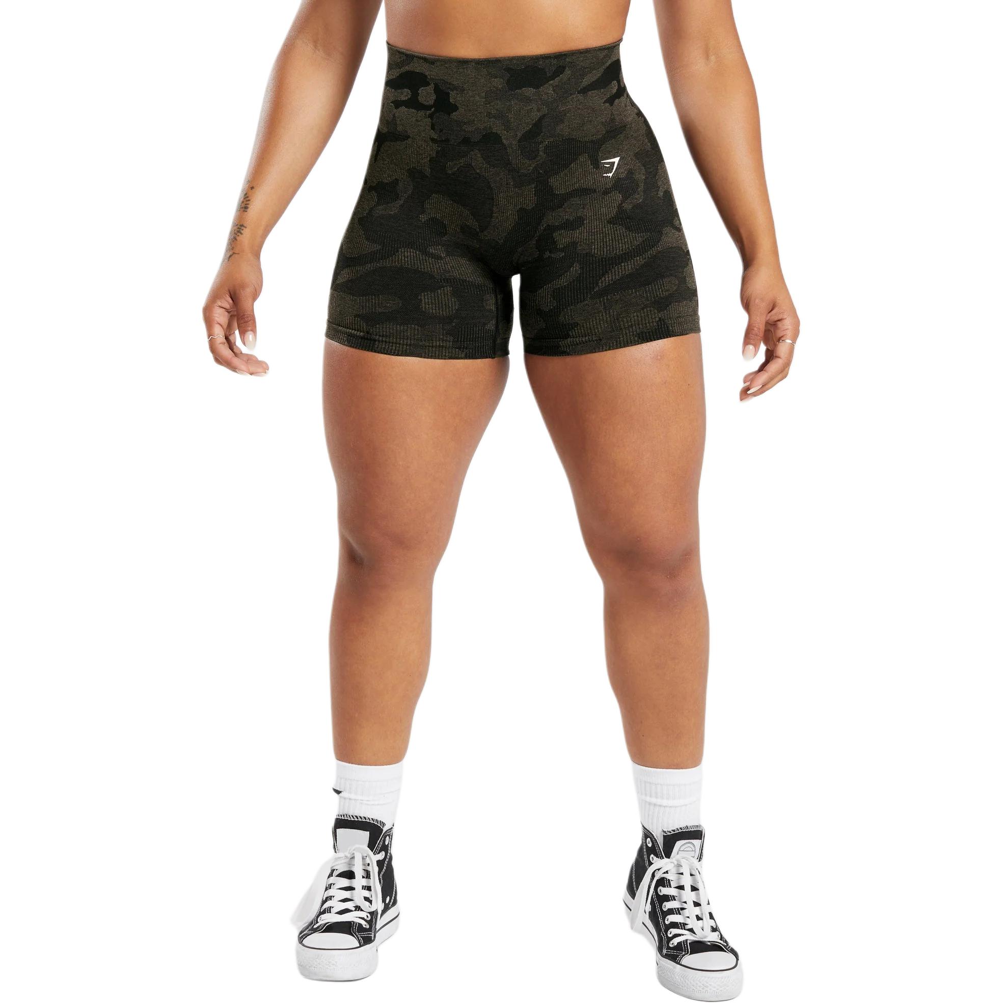 

Женские спортивные шорты черные GYMSHARK