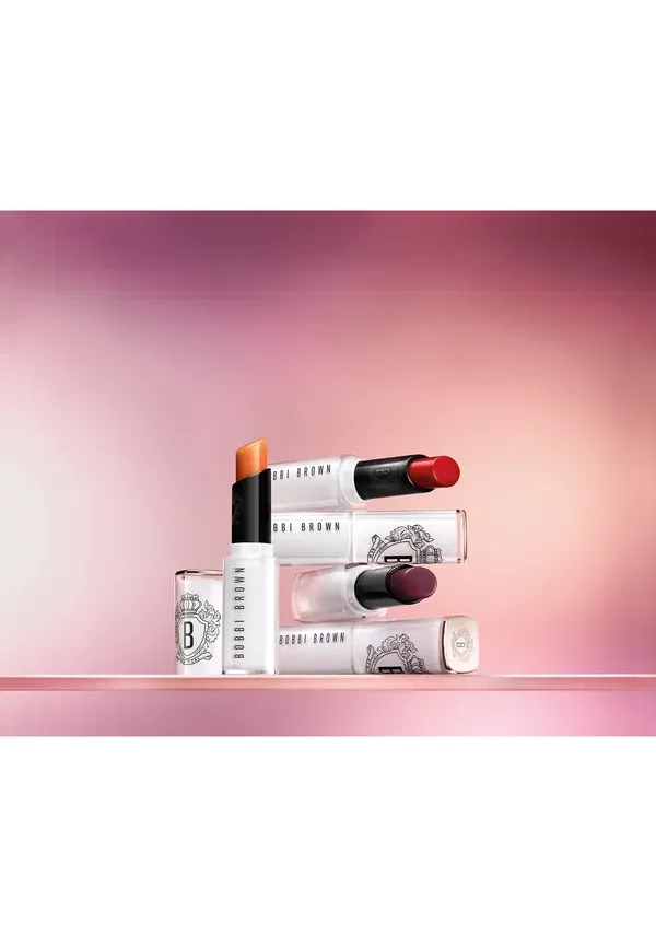 Бальзам для губ с насыщенным оттенком - бальзам для губ 2.5 г Bobbi Brown, цвет bare blackberry — фото 3