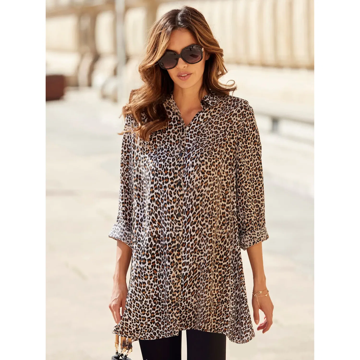 Женская длинная блуза свободного кроя Inspirationen, Black/Camel Print