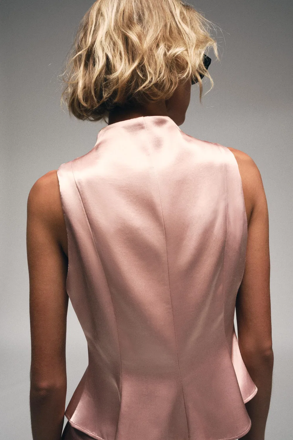 Атласный топ с пуговицами, украшенными стразами. ZARA, Pink — фото 3