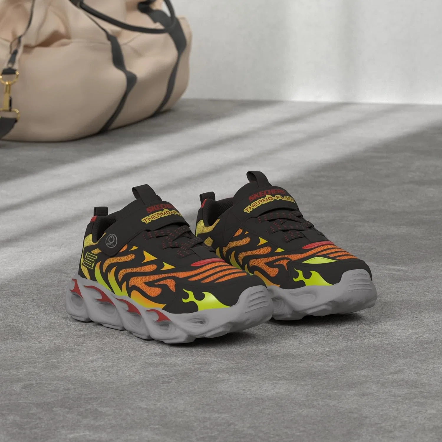 Детские кроссовки для мальчиков Thermo-Flash Skechers, Black/Red — фото 2