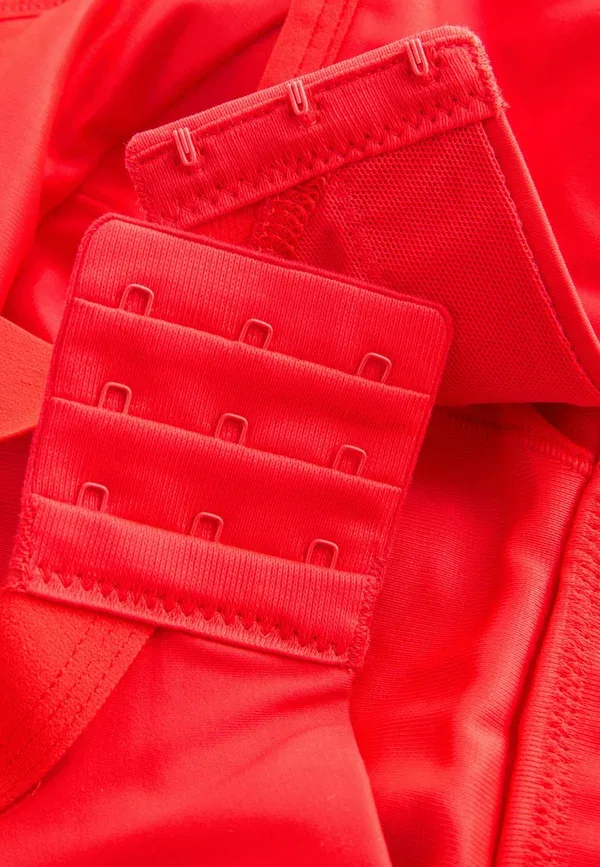 Бюстье с регулируемыми бретелями Antibounce extra high impact Next, red, красный — фото 2