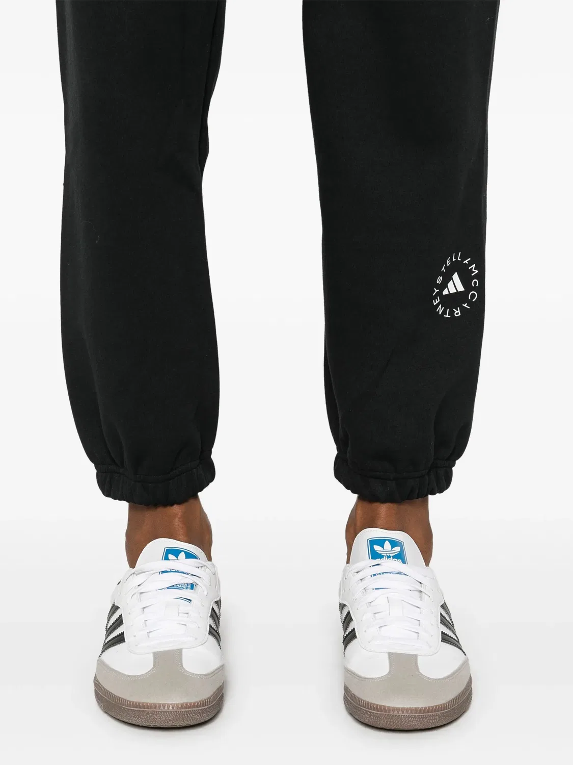 Adidas Свободные спортивные брюки черного цвета — фото 3