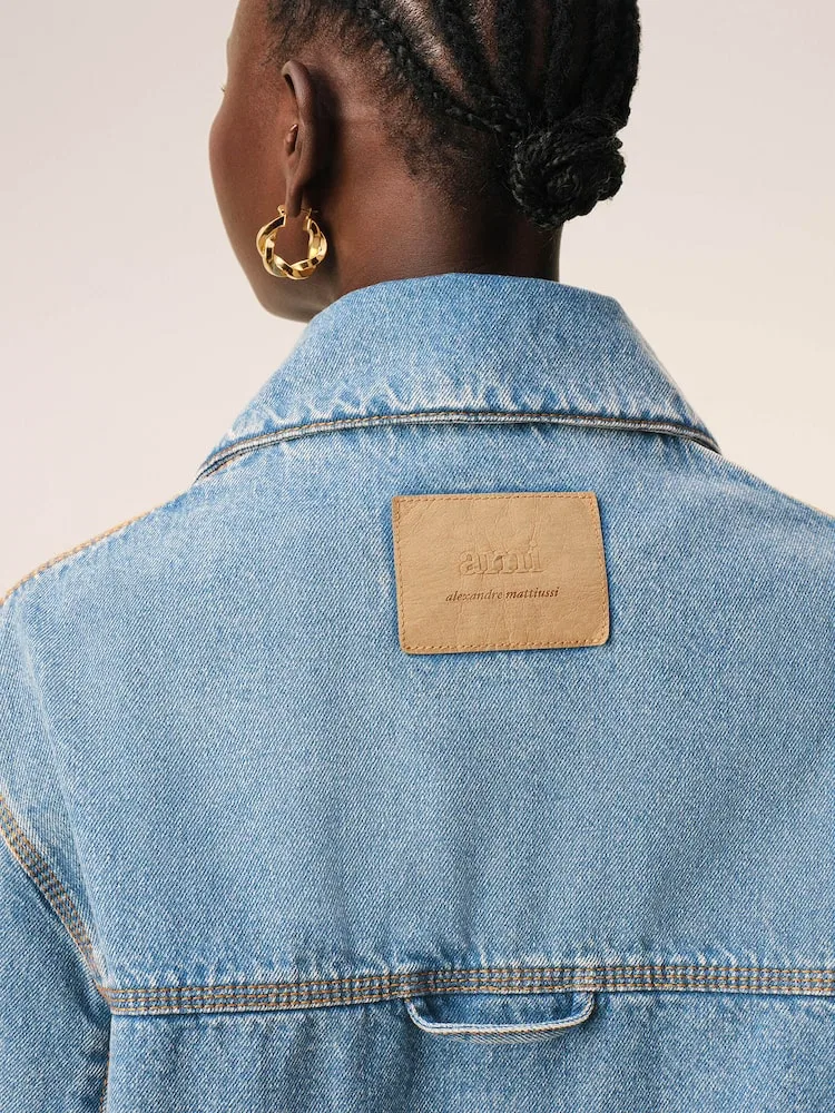 Джинсовая рубашка оверсайз с тиснением Ami De Coeur Worker Overshirt, Bleu Used AMI PARIS — фото 3
