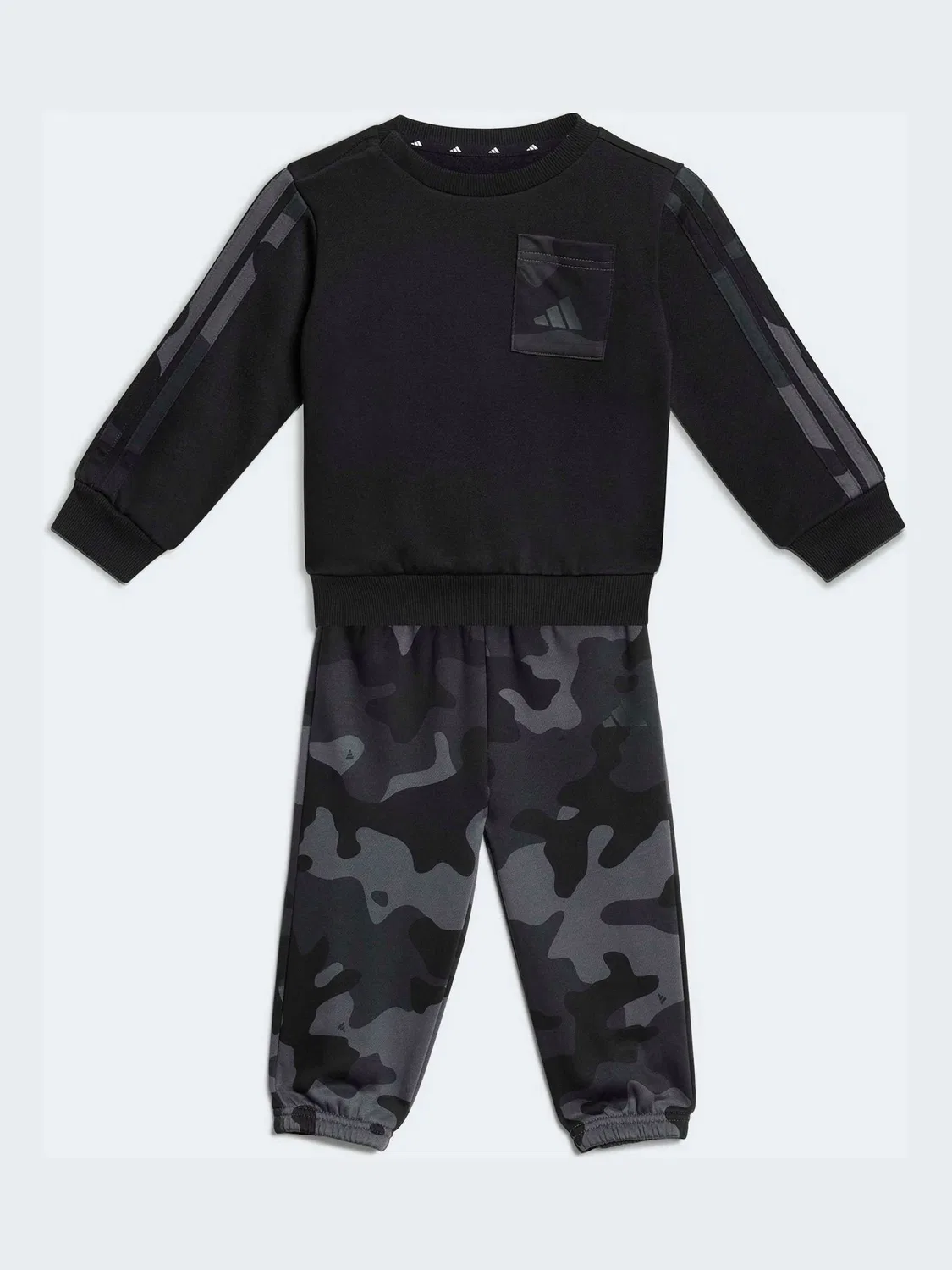 Детский спортивный костюм adidas Black Ground Essentials из флиса с камуфляжным принтом, черный