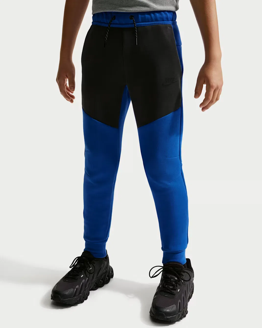 Детские спортивные штаны Nike Sportswear Tech Fleece, Game Royal/Anthracite/Black/Black — фото 2
