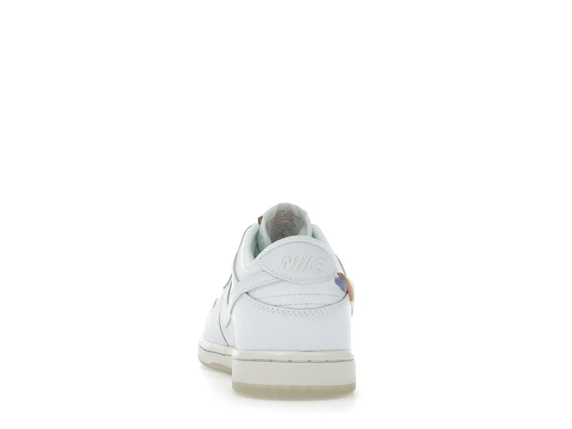 Детские кроссовки Lifestyle с принтом Nike Dunk Low SE Nike, White/Multi-Color/Dark Pony/Light Silver — фото 4