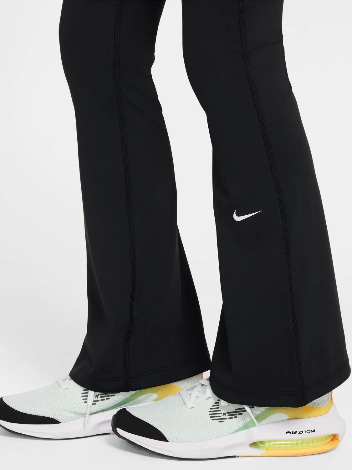 Леггинсы с заниженной талией Nike One Dri-FIT, черные — фото 4