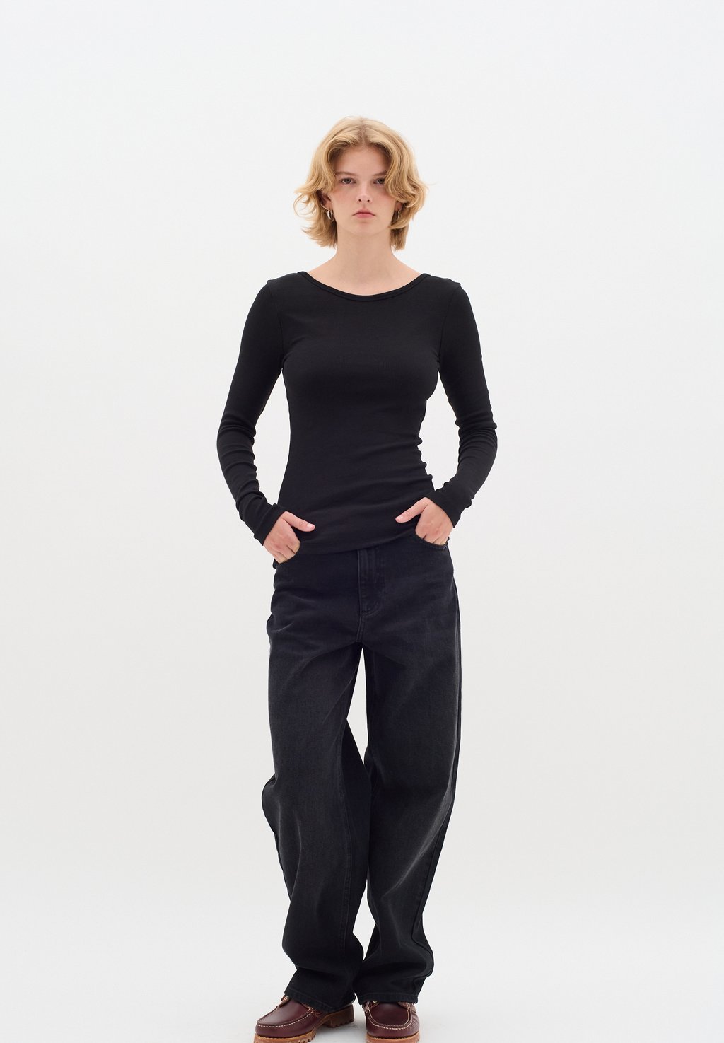 

Топ с длинными рукавами ROVINAIW InWear, черный