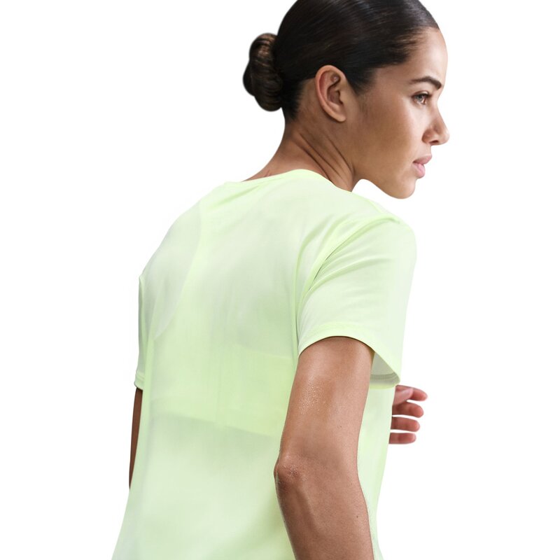 T-Shirt w nk one swsh hbr df ss top Nike, цвет barely volt — фото 4