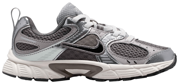 

Кроссовки Nike V5 RNR PS 'Cave Stone', серый