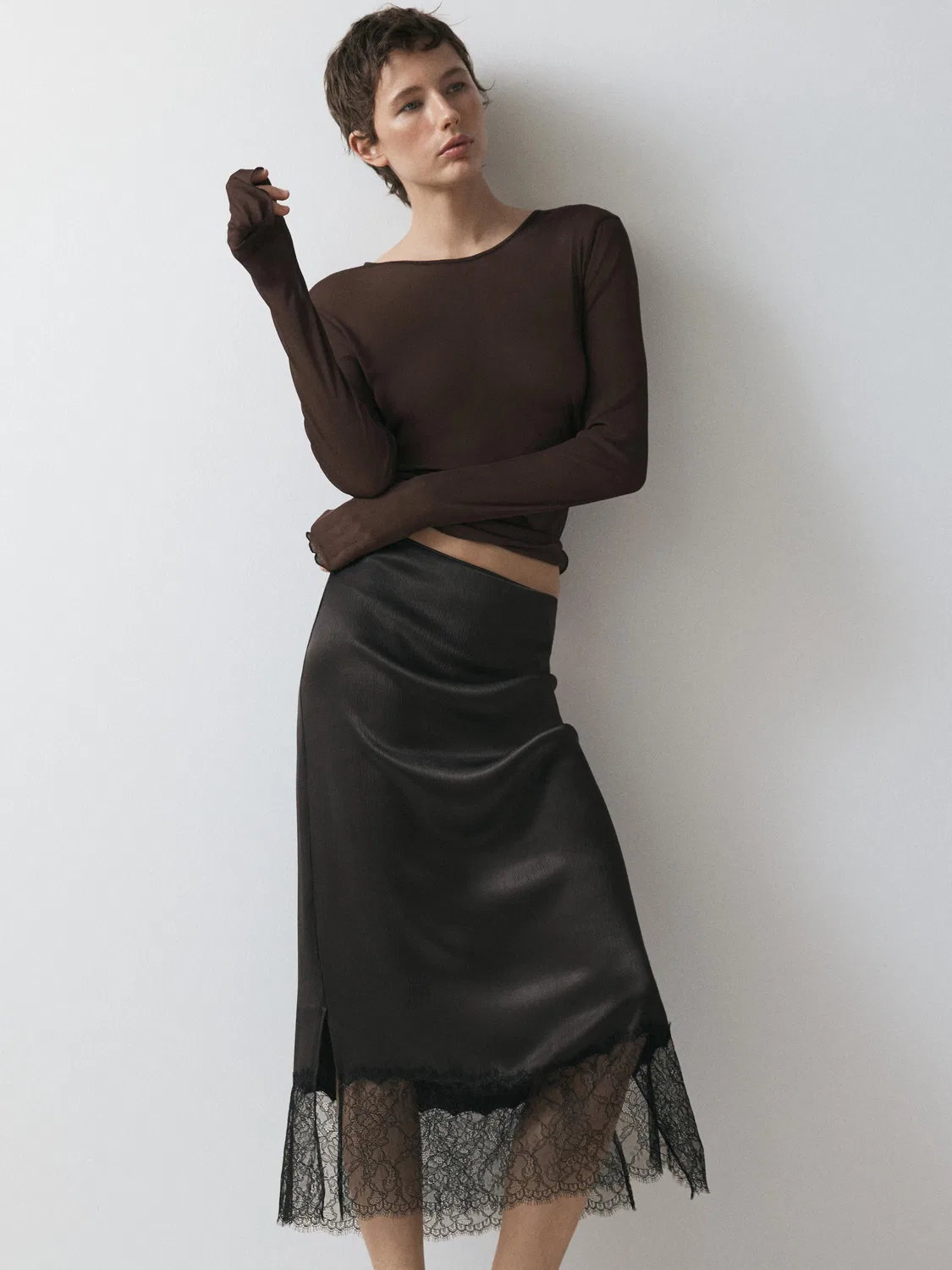 Шелковая футболка с длинными рукавами Massimo Dutti, коричневый — фото 2