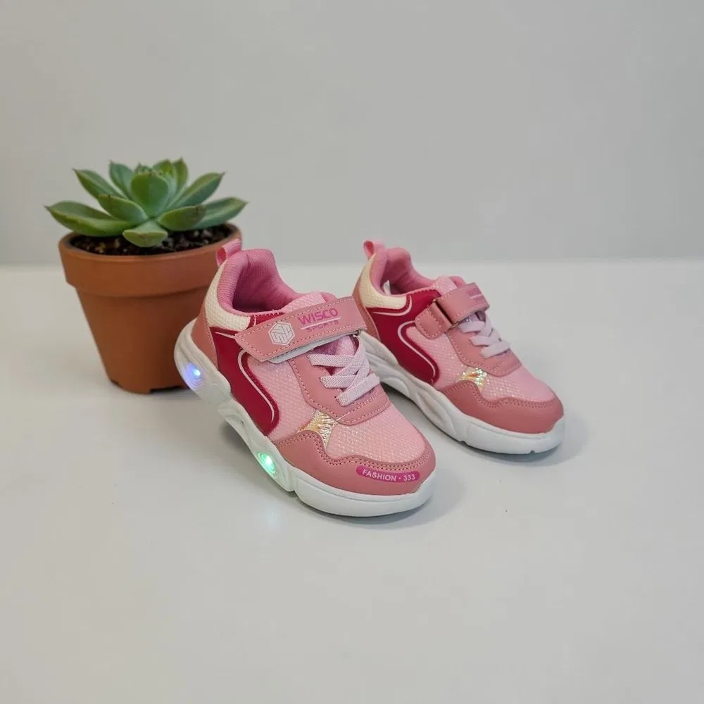 Детские спортивные кроссовки для девочек с подсветкой и застежкой на липучке, Pink Wisco — фото 3