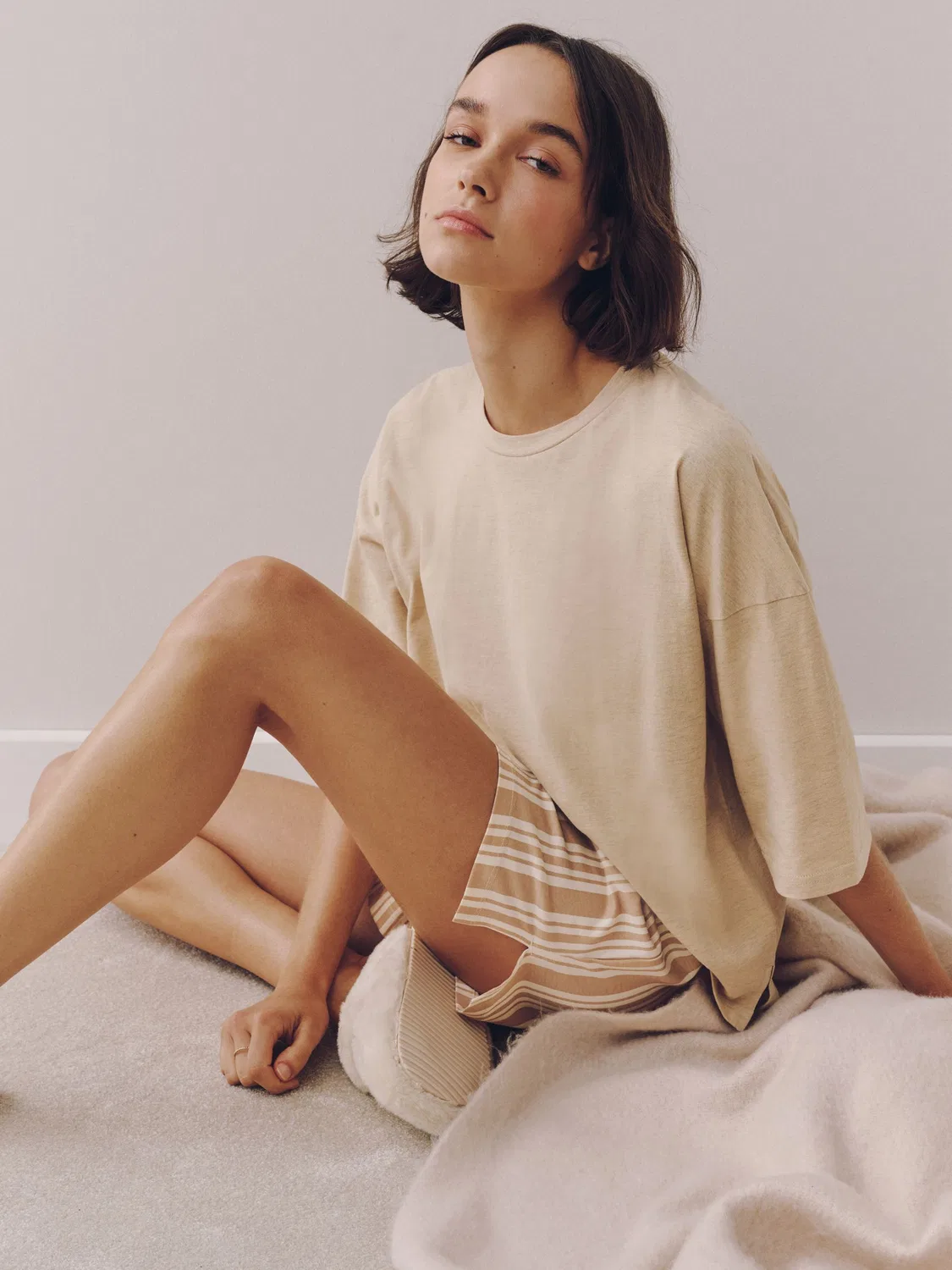 Короткий пижамный комплект из хлопка в нейтральную полоску Next, Neutral Stripe