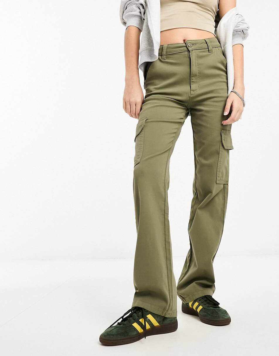 

Брюки Asos Design Slim Cargo With Pockets, хаки