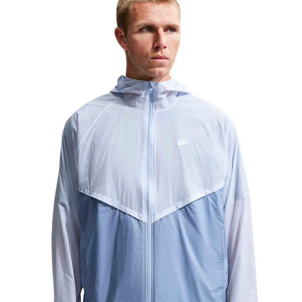 Мужская куртка Windrunner Lightweight Unlined FZ UV Jacket Nike, цвет Hydrogen Blue/Work Blue/White