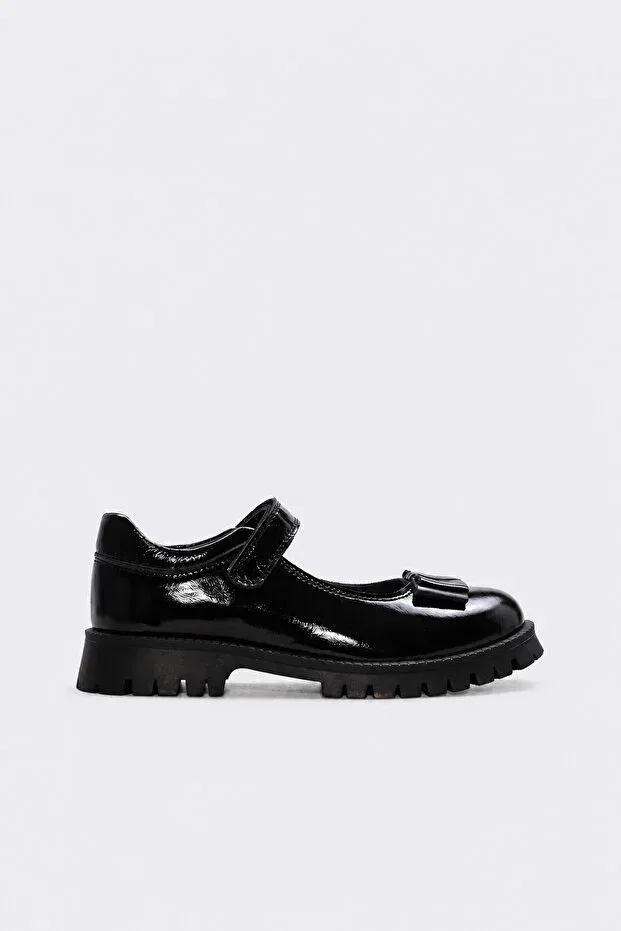 Детские повседневные туфли для девочек на плоском ходу, Fast Step, Black Patent Leather