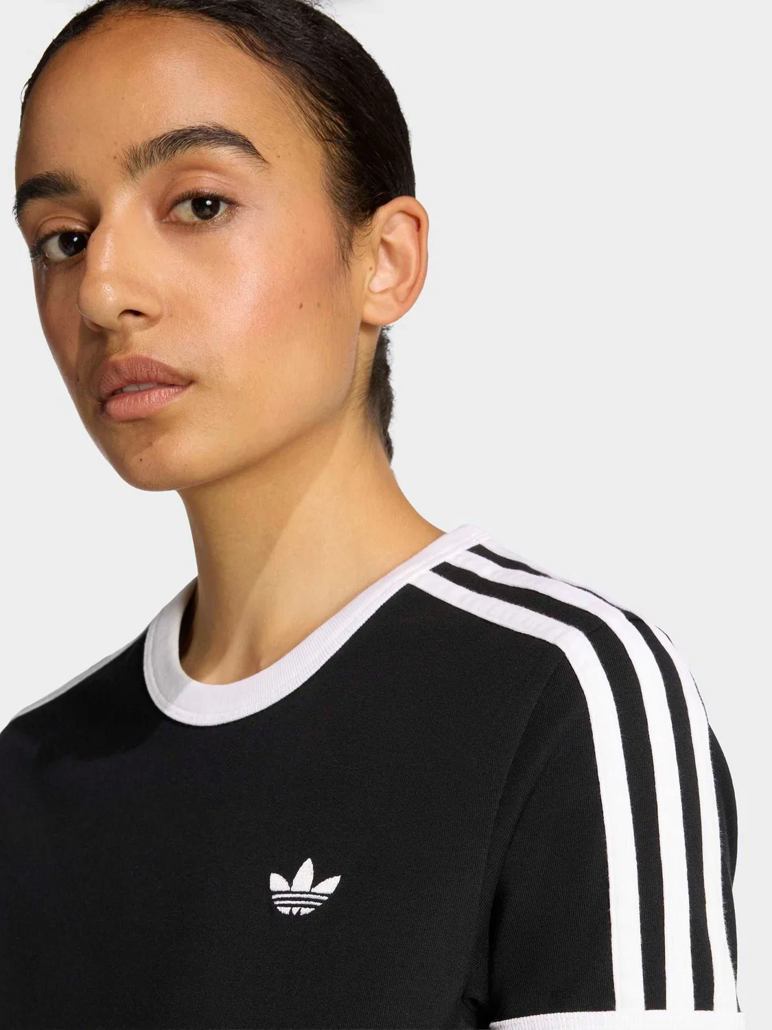Футболка с 3 полосками, slim, adidas Originals, черный — фото 4