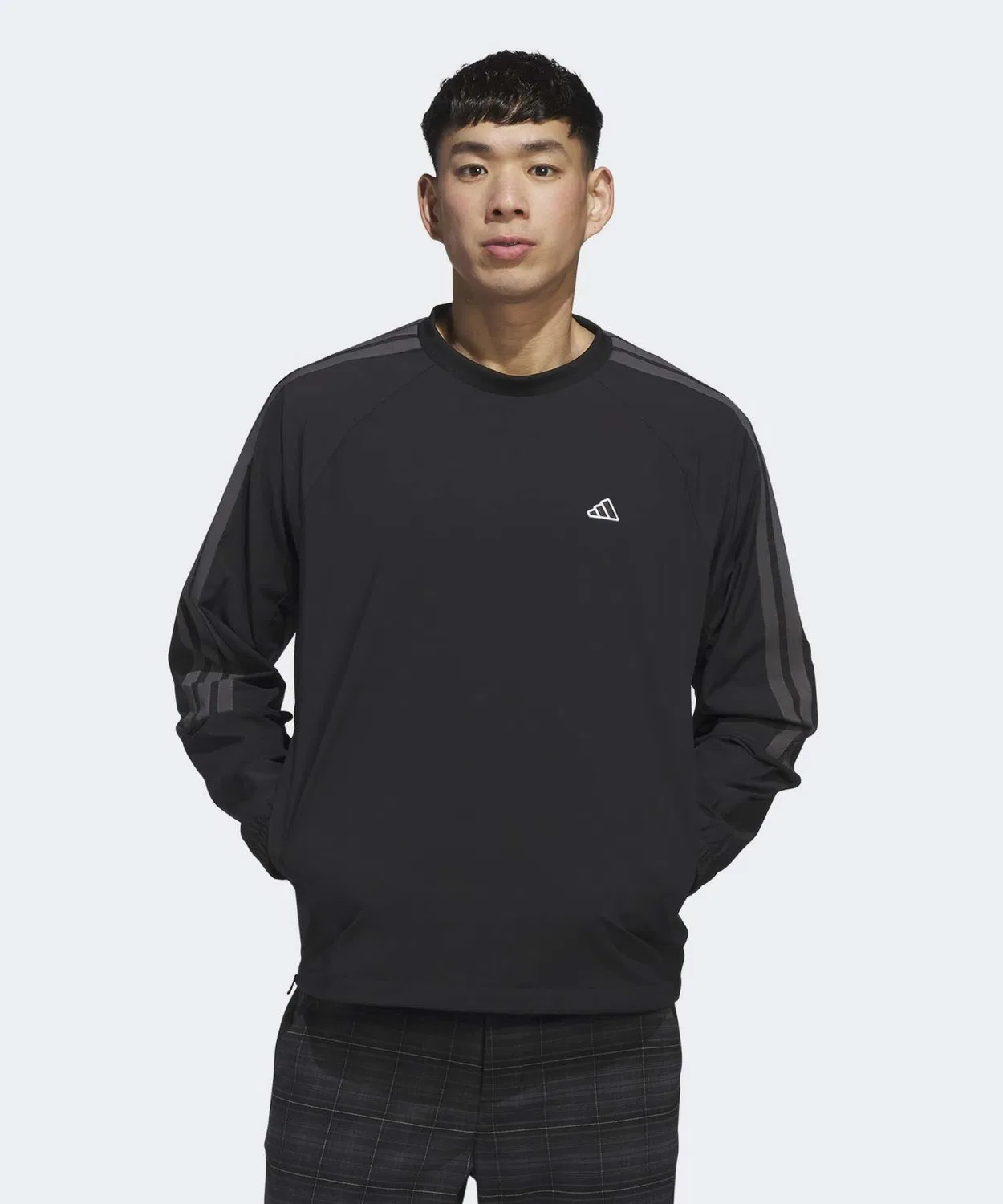 Мужская ветровка с длинным рукавом модель Three Stripes Woven Crew Sweatshirt от Adidas, Черный