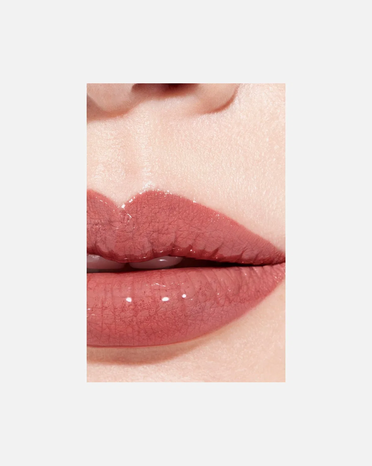 Помада Le Rouge Duo Ultra Tenue Lip Duo с длительной стойкостью Chanel, 186 - Pink Nude — фото 4
