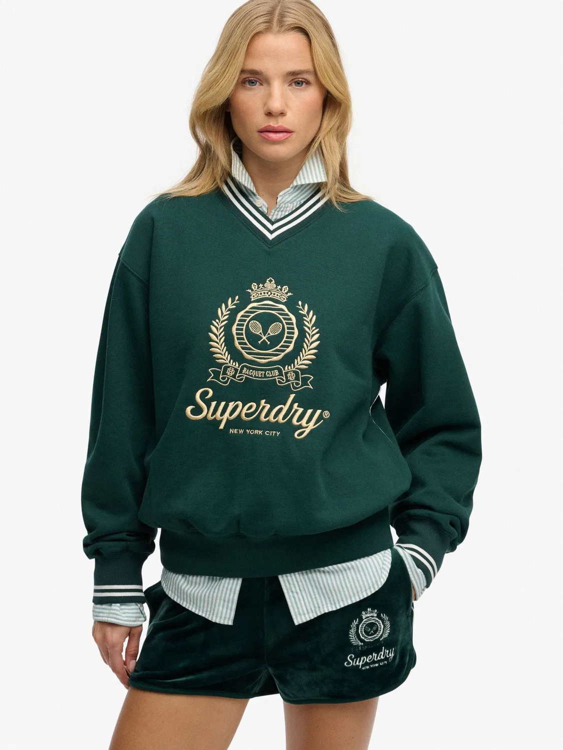 Свитшот с V-образным вырезом Country Club Loose Superdry, зеленый