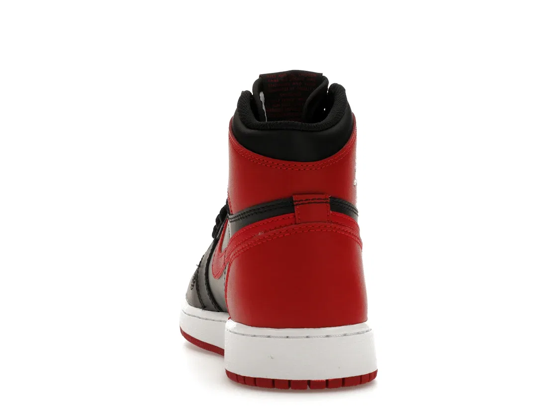 Детские кроссовки с кроем Air Jordan 1 Retro Jordan, Black/Varsity Red-White — фото 4