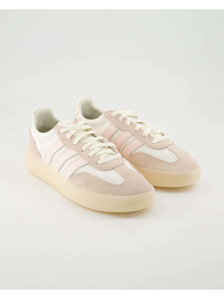 Кроссовки на шнуровке adidas, розовый