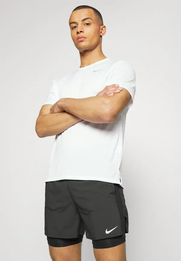 Спортивные шорты Nike Performance, black/reflective silver, черный/отражающий серебристый — фото 4