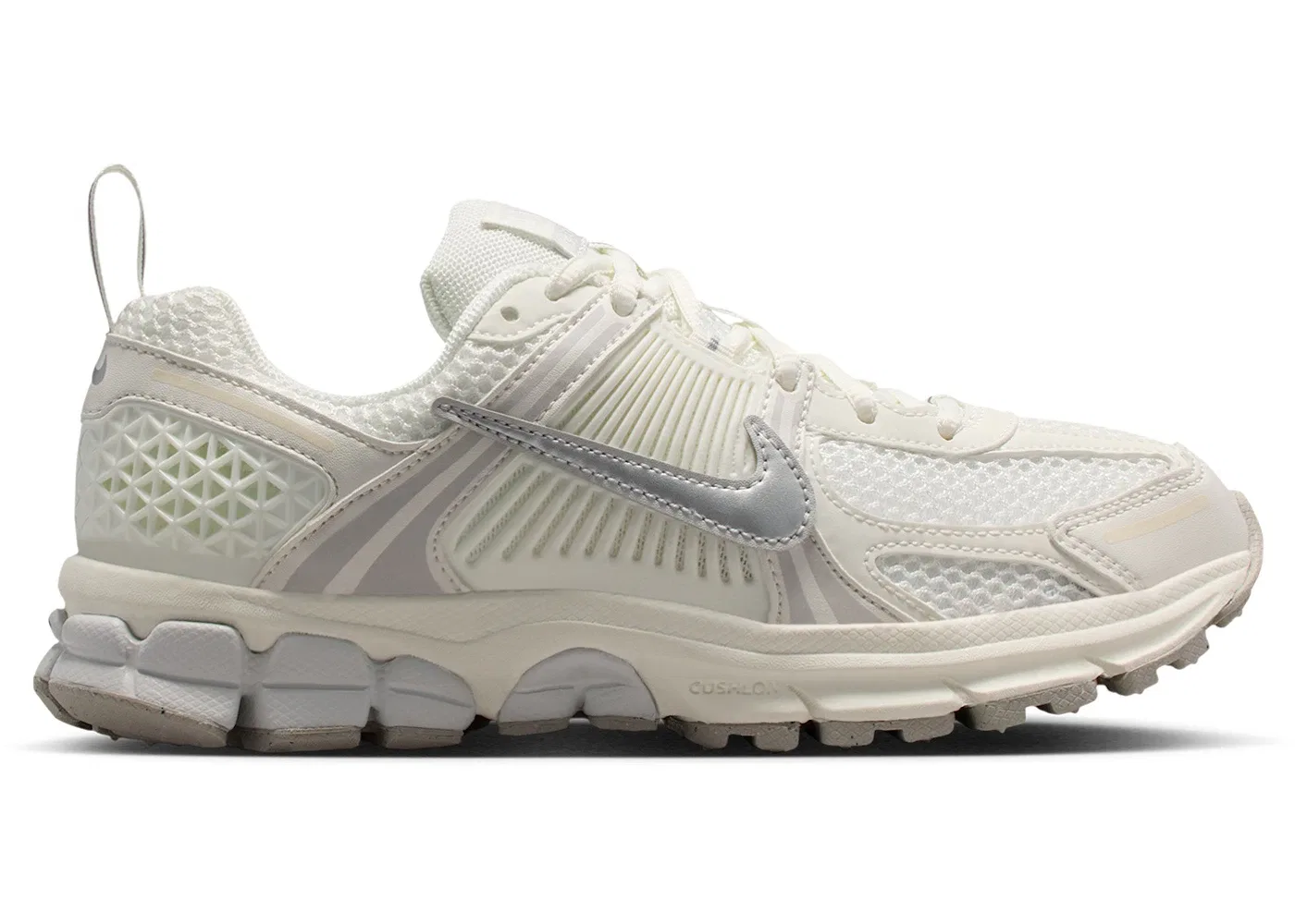 Детские кроссовки Lifestyle Vomero 5 Nike, Sail Vast Grey College Grey Metallic Silver