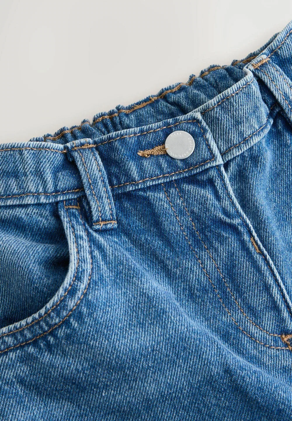 Джинсы прямого кроя - стандартного размера. Джинсы свободного кроя Next, Mid Wash Denim — фото 2