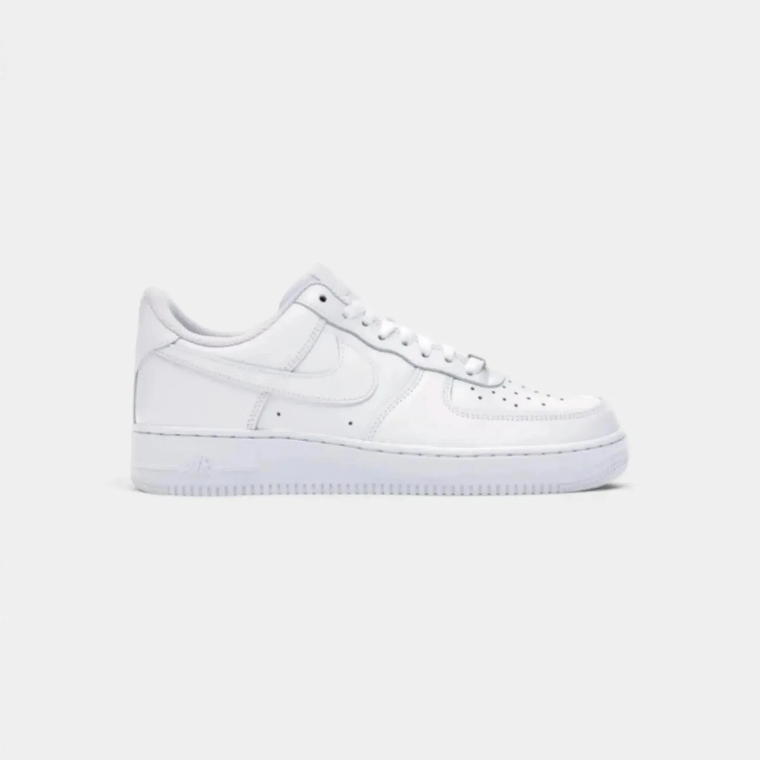 Детские кроссовки Nike Air Force 1 Triple White (GS) (DH2920-111), Weiß