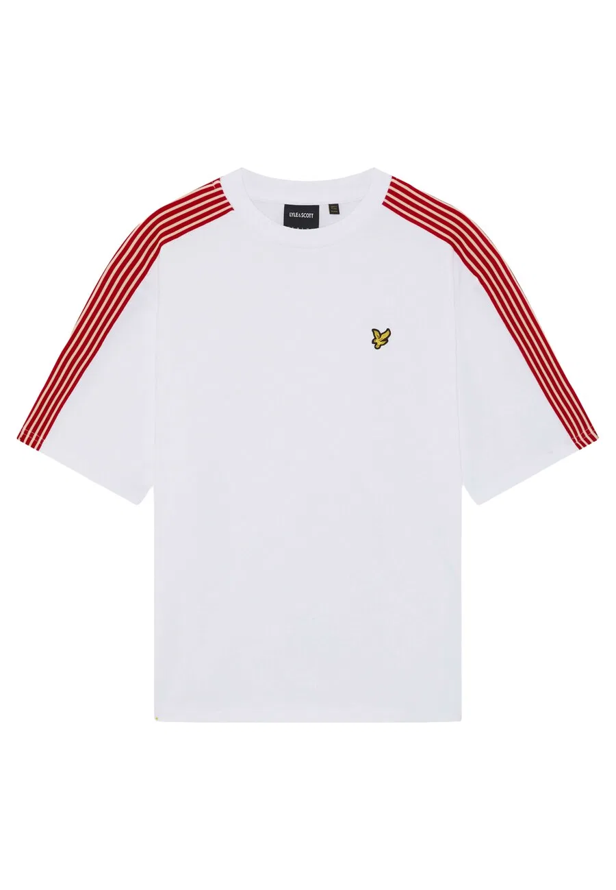 Футболка Lyle & Scott белого цвета
