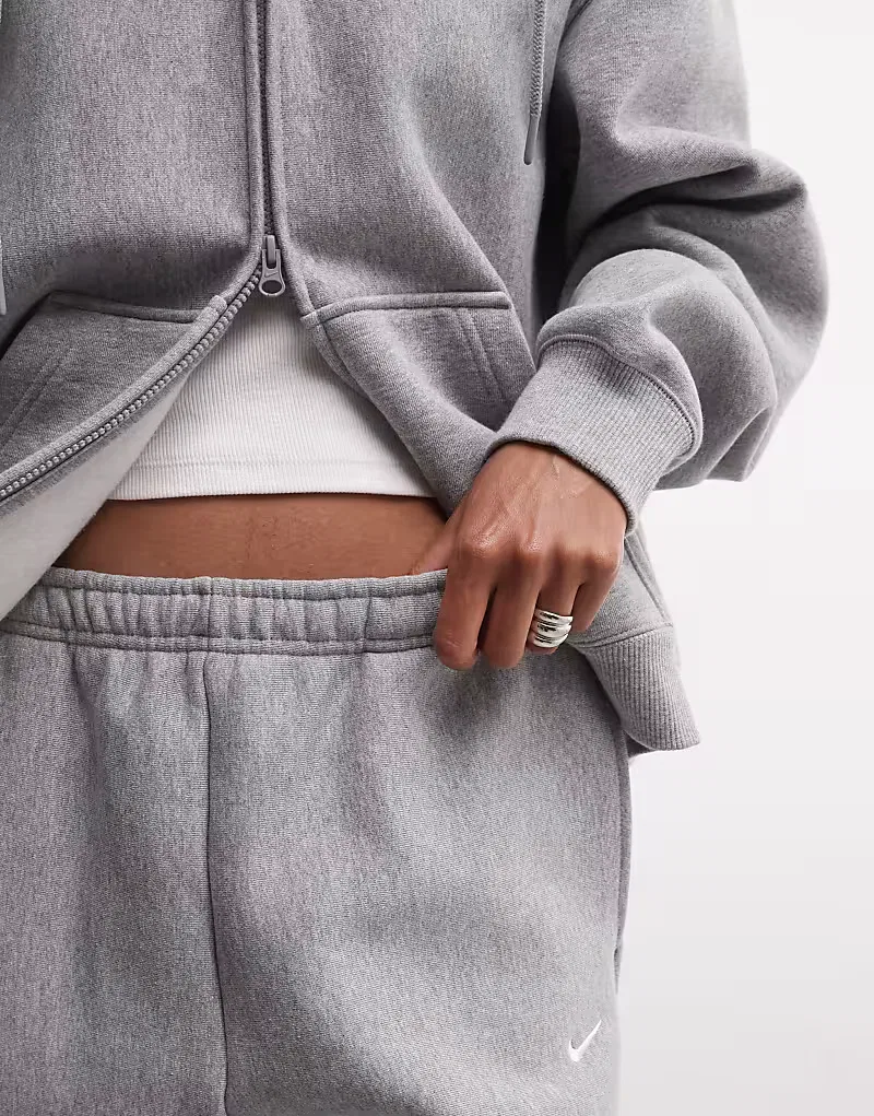 Спортивные брюки Nike Studio Fleece из плотной флиса оверсайз темно-серый — фото 3