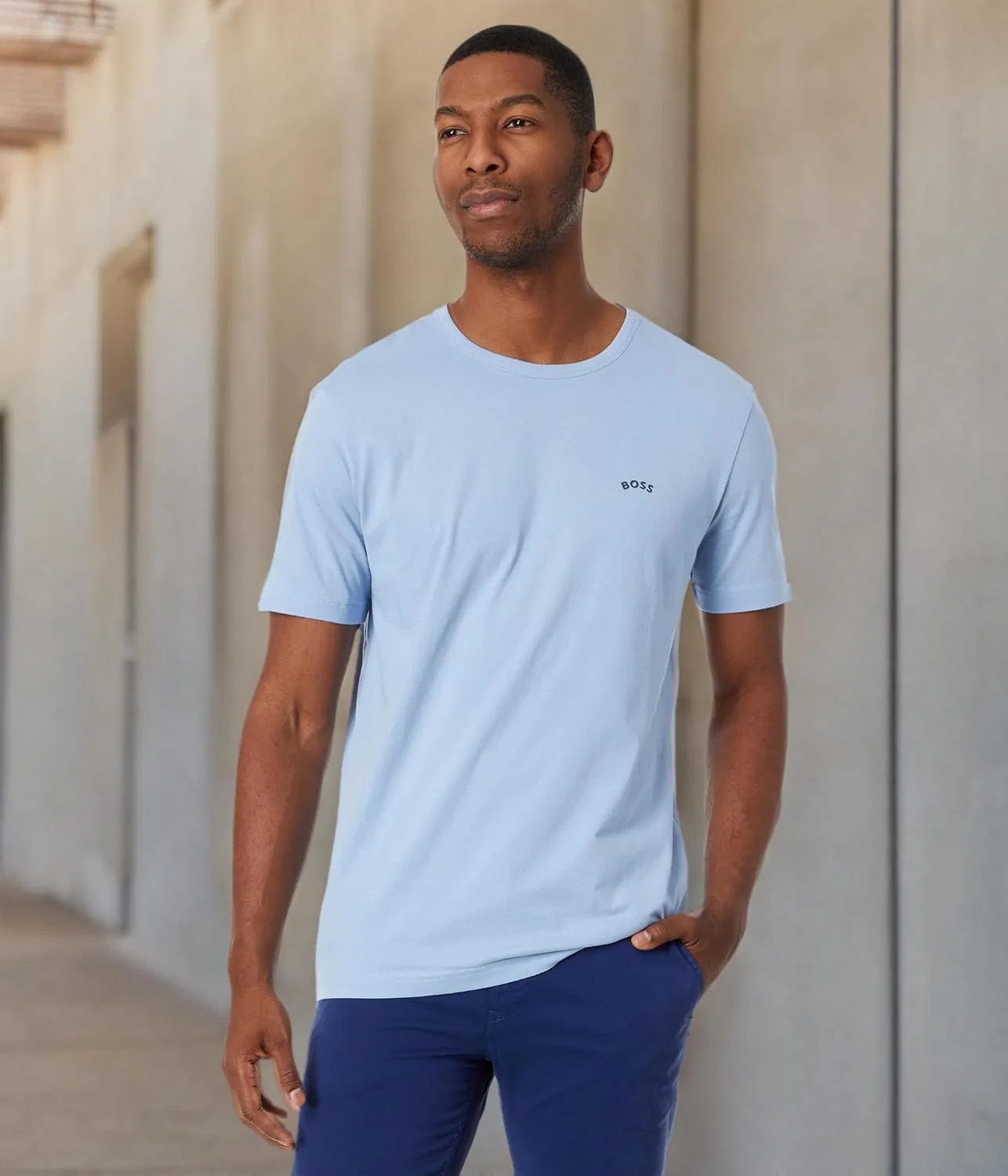 Мужская футболка с контрастным логотипом BOSS, Bachelor Button Blue — фото 4