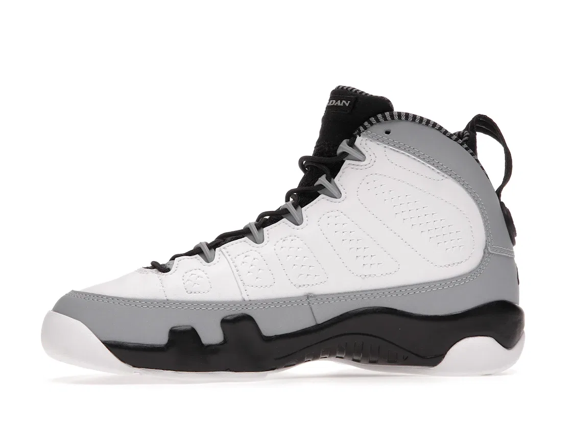 Детские кроссовки для мальчиков с повседневным стилем Jordan 9 Retro Jordan, White/Black-Wolf Grey — фото 3