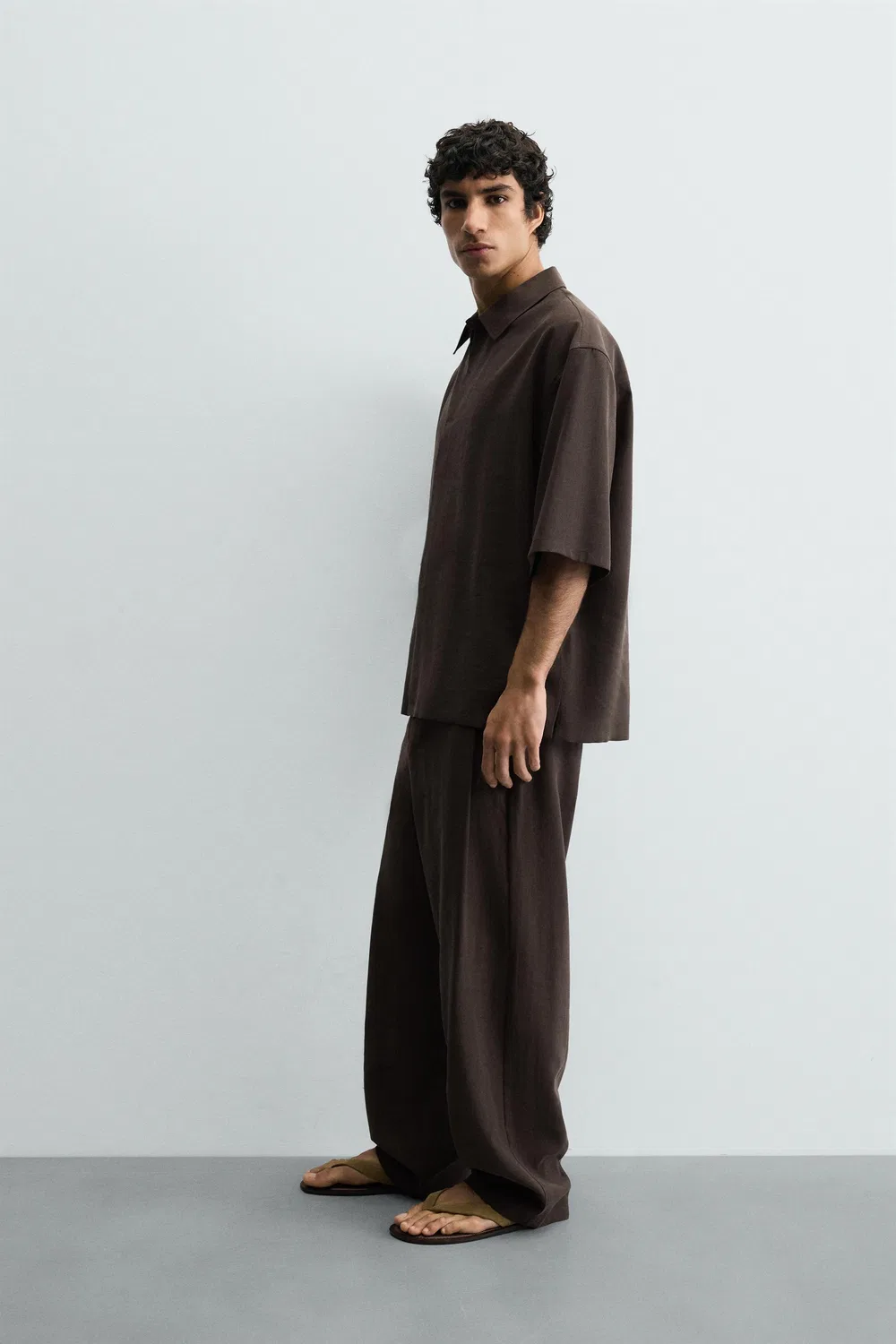 Свободные брюки со складками по бокам ZARA, Brown — фото 4